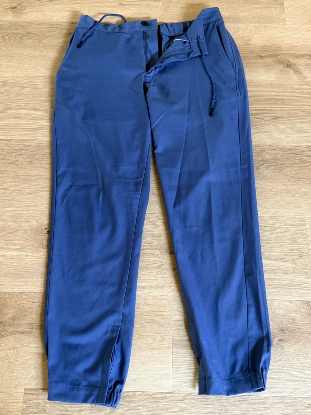 Mizzen+Main Blue Performance Drawstring Joggers
